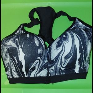 Victoria's Secret front zip sport bra 32DDD